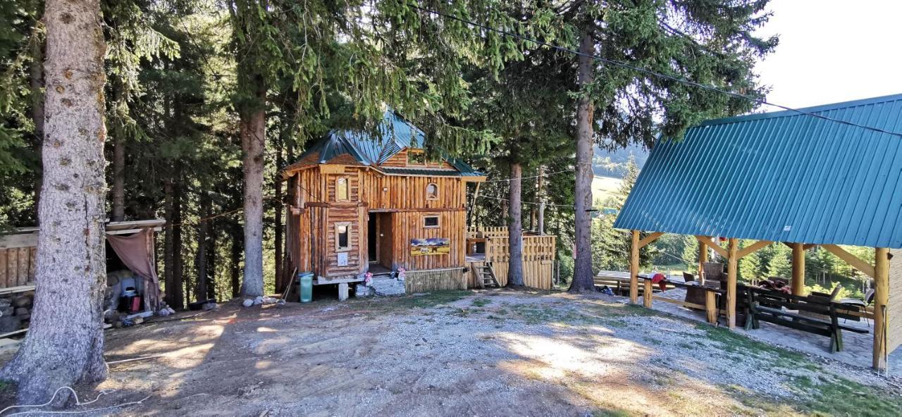 Pinetrees Lodge Plav Eksteriør billede