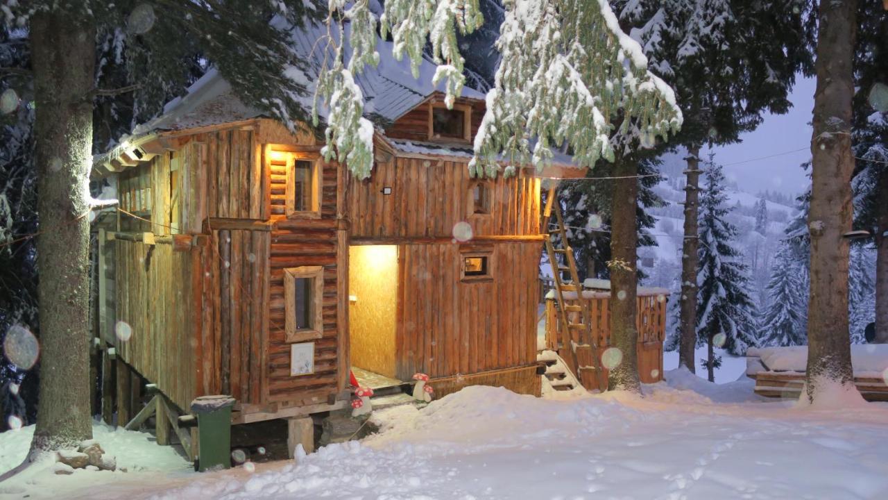 Pinetrees Lodge Plav Eksteriør billede