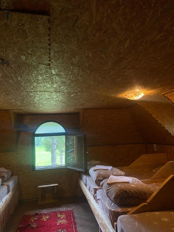 Pinetrees Lodge Plav Eksteriør billede